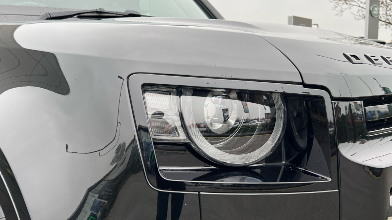 Land Rover Defender 2.0 P400e XS Edition 110 5dr Auto Estate